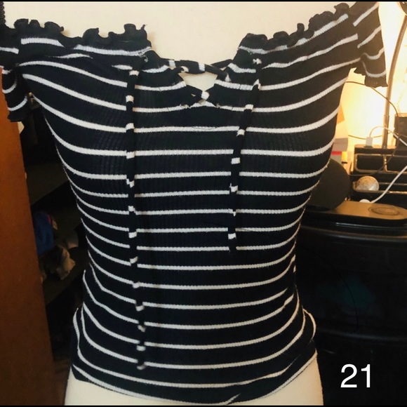 Aeropostale Tops - Off shoulder top